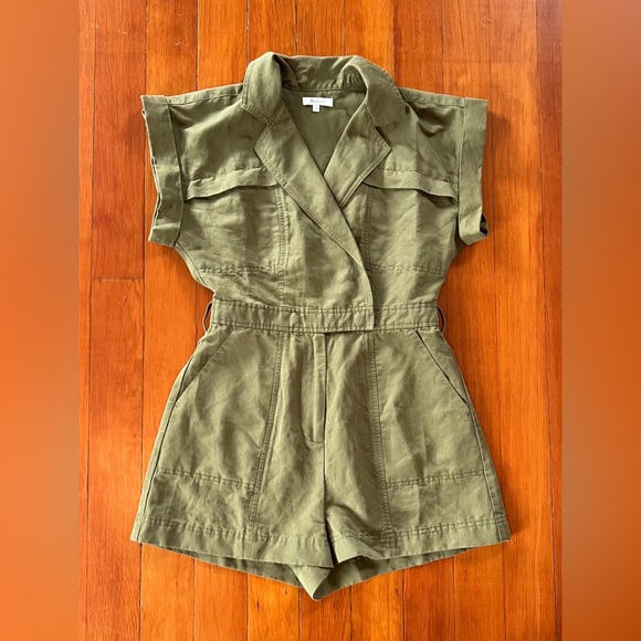 Madewell Pants - NWOT Madewell Green Utility Romper 54% Linen / 46% Cotton - Medium